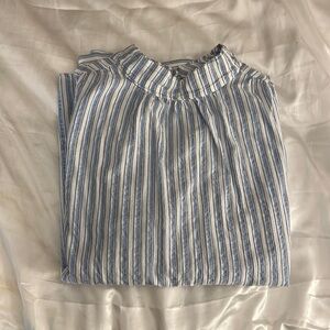 Women’s small  loft long sleeve